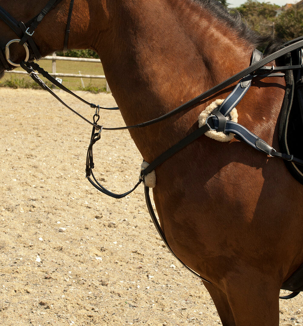 Leather 5 Point Breast Plate With Sheepskin